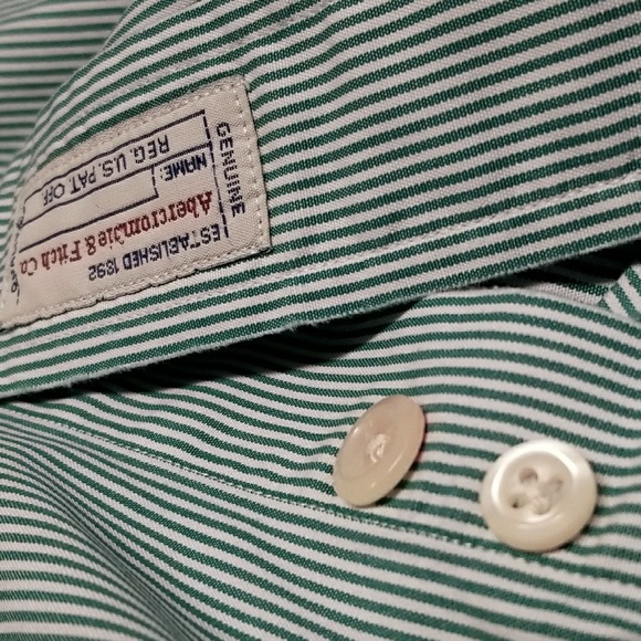 Abercrombie and Fitch Lg Button-down Long-sleeve - Picture 5 of 7